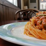 カフェ オリーブ - 横から。