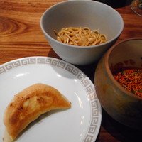 TexturA - に、つける餃子と山椒麺 TexturA - に、つける餃子と山椒麺