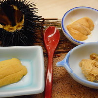 羽田市場 ギンザセブン - ウニつくし 厚岸、カナダ、函館、