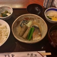 ぎんざ 神田川 - 煮魚（鯖味噌煮）定食