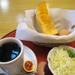 Sagami - トーストはマーガリン付き