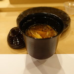 すし処 睦月 - 赤出汁