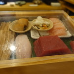 すし処 睦月 - 本日のネタ