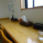 めん処 藤幸 - カウンターも豊富