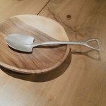 WE ARE THE FARM - スコップ型のスプーン