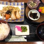 トータス - 日替わりランチ　野菜炒め(700円)