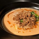 星期菜 白金 - 主人は追加で ◆担々麺・・練り胡麻タップリで美味しいと。