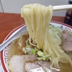 田中そば店 - 中華そばの麺リフト