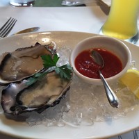 37 Steakhouse & Bar - 