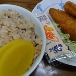 Jiyounanudon - かしわめしに白身魚フライとコロッケ