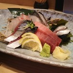 匠屋 あいべ - 辛口の日本酒とともに