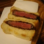 サトブリDA - 贅沢なカツサンド