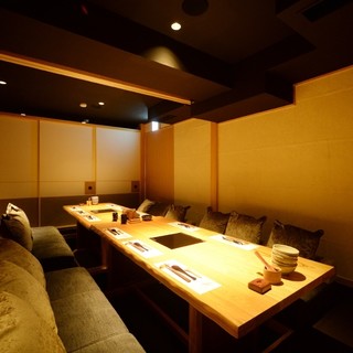 神谷デザインが手掛ける、どこか懐かしさが漂う大人の和空間