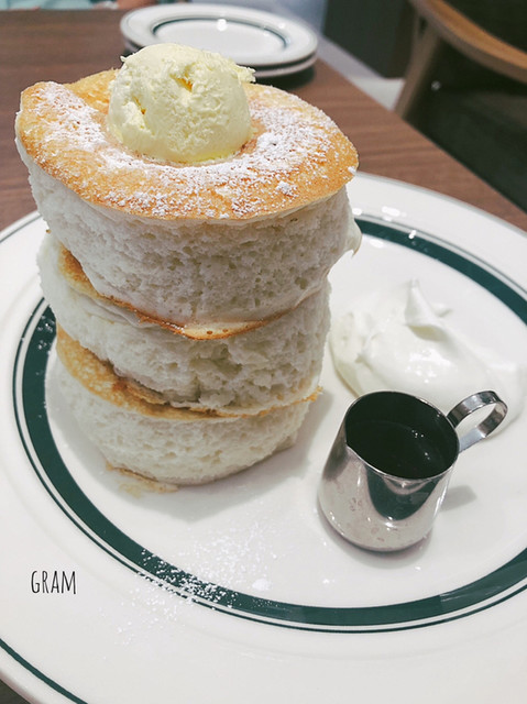 By Kimmy Appleeyes カフェ バー パンケーキ グラム プレミアム 代官山店 Cafe Bar Pancakes Gram Premium 代官山 パンケーキ 食べログ