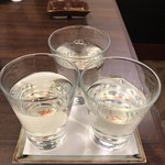 Nikuwashokutosobahonegishi - 利き酒セット