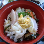 まんじゅうや - 大漁丼