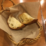パスタ家カリーノ - パン