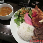 獣肉酒場 山猫軒 - サービス定食A　\1480(税抜き)