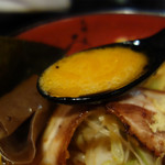 札幌みその - マイルドな味噌ベースにカニ味噌の風味が思った以上に効いています。
