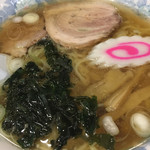 手打ラーメン 栄楽 - ラーメン  税込580円