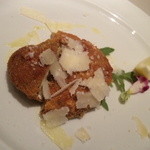 VIA Brianza - 巨大ポルチーニの傘をフリットで