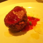 VIA Brianza - 蝦夷鹿のカツレツ　ごく薄い衣にジューシーな肉