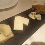 VIA Brianza - チーズ盛り合わせ