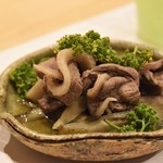 勢麟 - 猪とごぼう花山椒添え