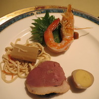 晁隆房 - 最初の料理