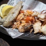 RODEO - 魚介のフリット（甘エビ、メヒカリ、ヤリイカ）
