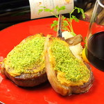 Roasted lamb with herb breadcrumbs