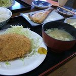 徳次郎食堂 - おまかせ定食