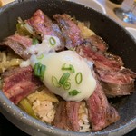 ローカルダイナー テラスバー ヴァルニコ - 牛ハラミ丼