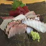 東 - マグロの赤は味の濃さ。