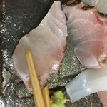 東 - クロムツの刺身は湯引き。旨い！