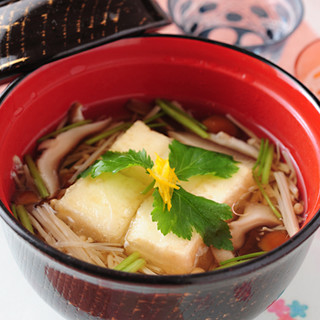 讲究高汤出味的“京都风味炸豆腐”是必吃的!