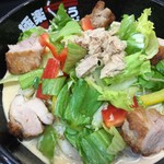 極楽うどん TKU - 胡麻だれサラダうどん（￥830）