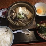 Edoya - すき豆腐鍋定食