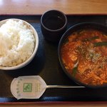 食道園 - ライスとユッケジャンスープです。