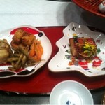 料亭旅館 臨水 - 揚げ物と、アマダイの焼き物　おや？可く杯のコマが・・・。