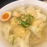 香港雲呑専門店 賢記 - 香港海老雲呑麺