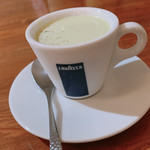 グテ - グリーンピースの冷製スープ