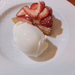 グテ - イチゴのタルト