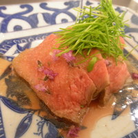 日本料理 晴山 - 三重牛のローストビーフ