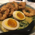 カレーうどん専門　サンビーノ - カレーうどん（ほうれん草増し、半熟煮卵、イカフライ）