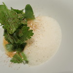 ラ メゾン ドゥ ラ ナチュール ゴウ - 鶏とエビのすり身、桜鯛