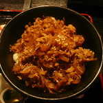 焼肉ため吾朗 - 牛丼大のあっぷ