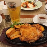 エルマール - チキンステーキ、ビールがウマい