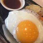 神戸屋レストラン - ハンバーグステーキ 和風ソース 目玉焼き添え 