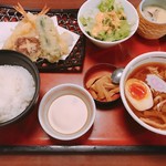 和風レストランまるまつ 青森中央店 - 天ぷらとライスとミニラーメンセット